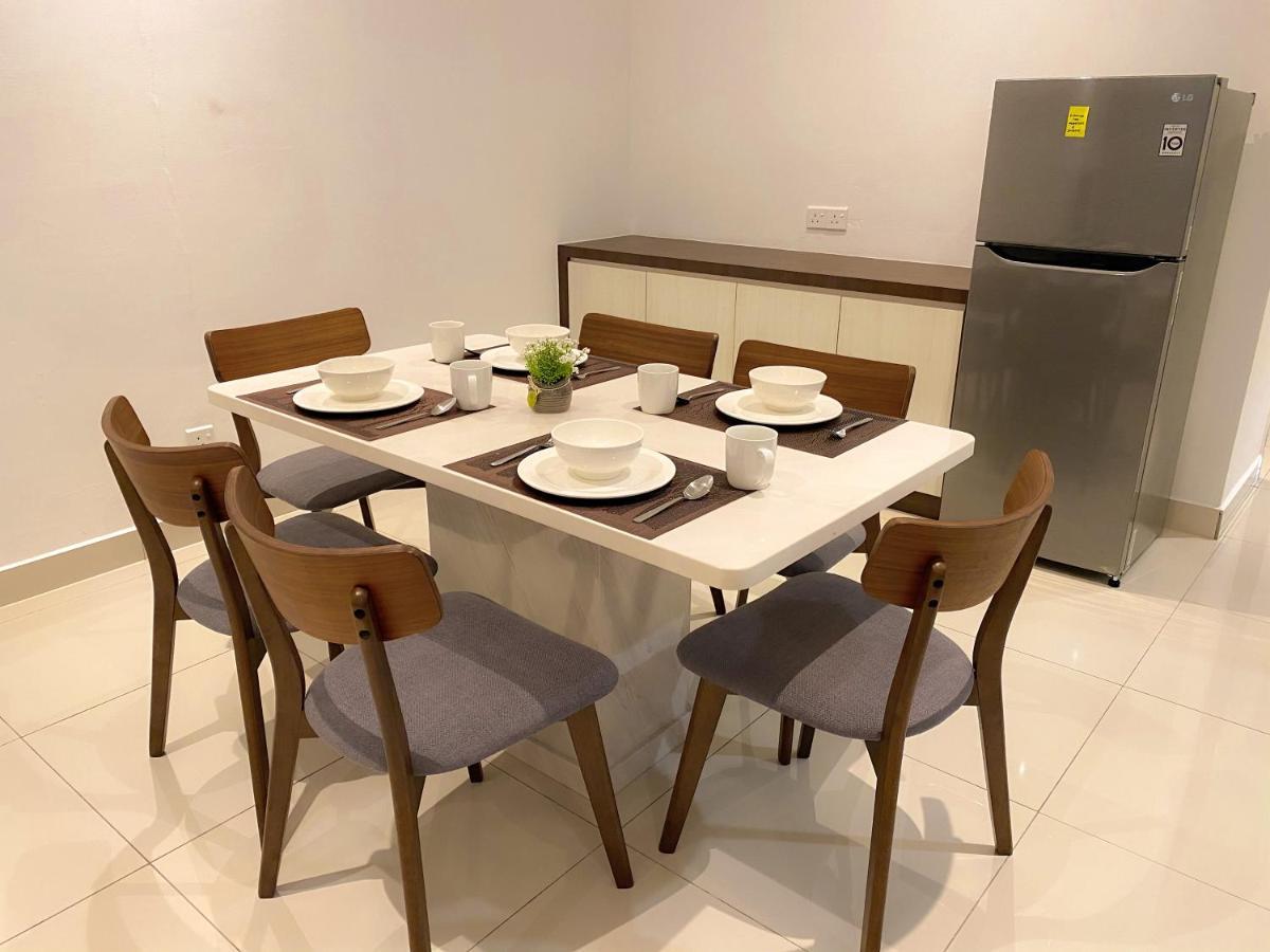 Az Hotel & Serviced Apartments Labuan Exterior photo